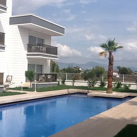 Διαμέρισμα Relax Garden *